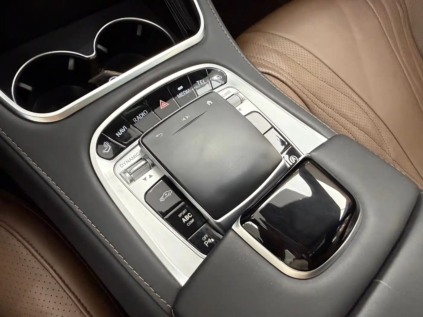 Mercedes-Benz S-Class 2011 S 350 L CGI фото 22