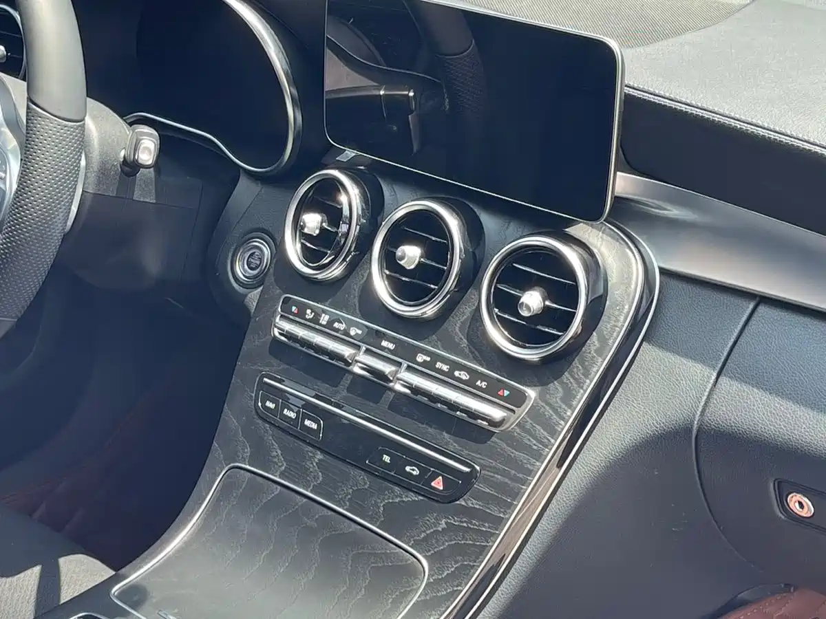 Mercedes-Benz C-Class 2020 Facelift C 260 L Sport фото 12