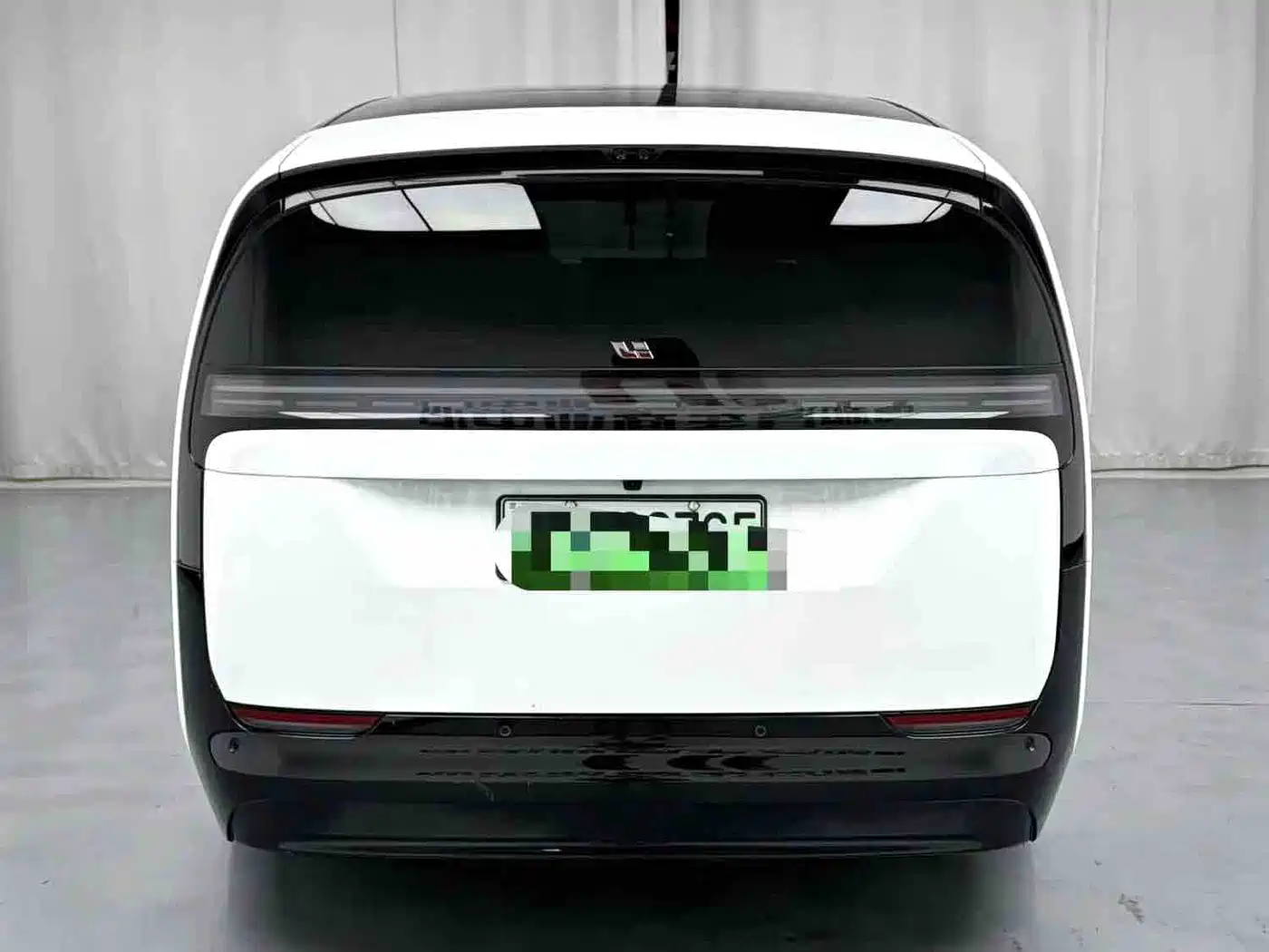 Li Auto MEGA 2025 2024 Ultra