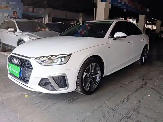 Audi A4L 2022