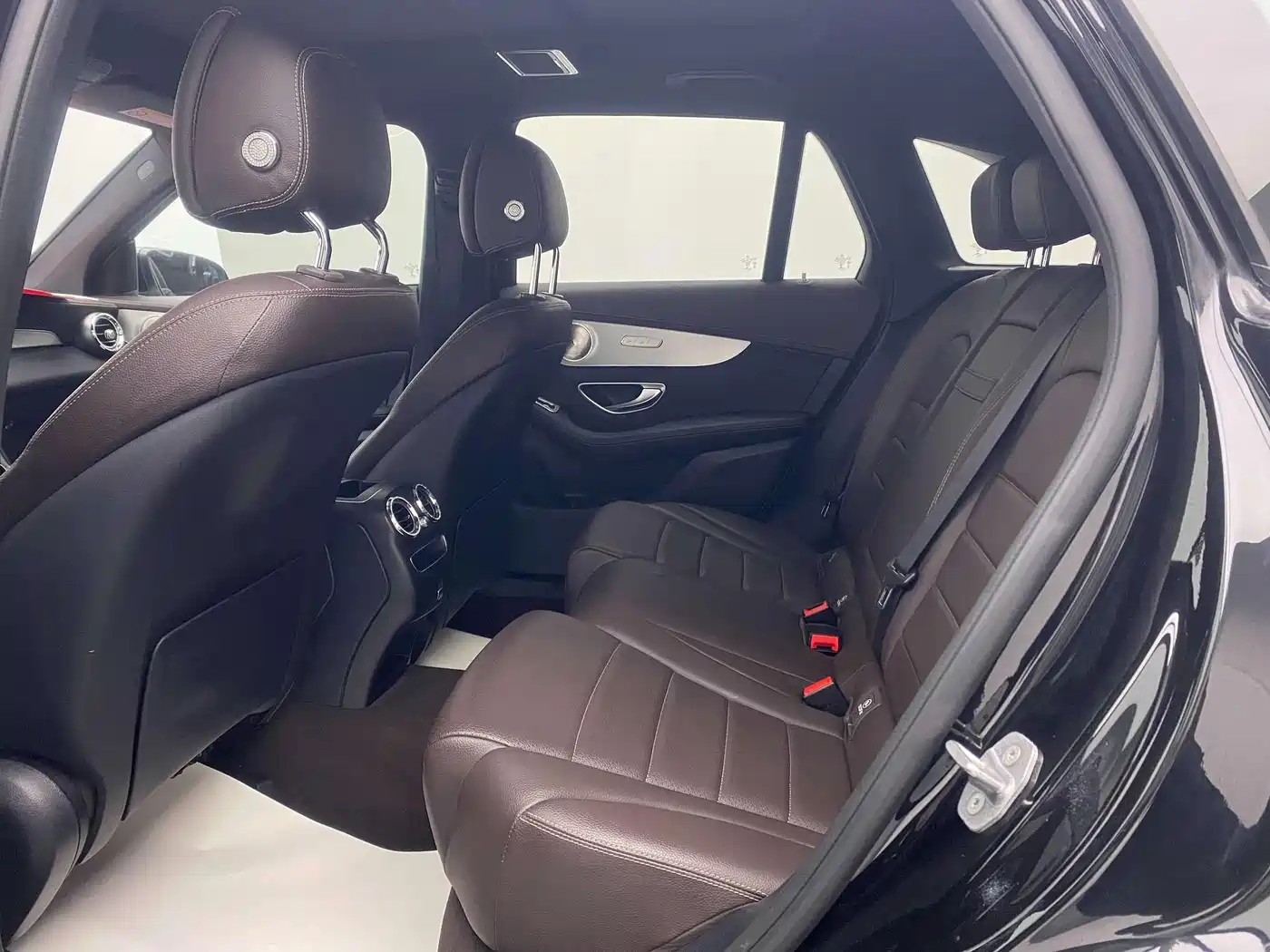 Mercedes-Benz GLC 2021 GLC 260 L 4MATIC Sporty фото 18