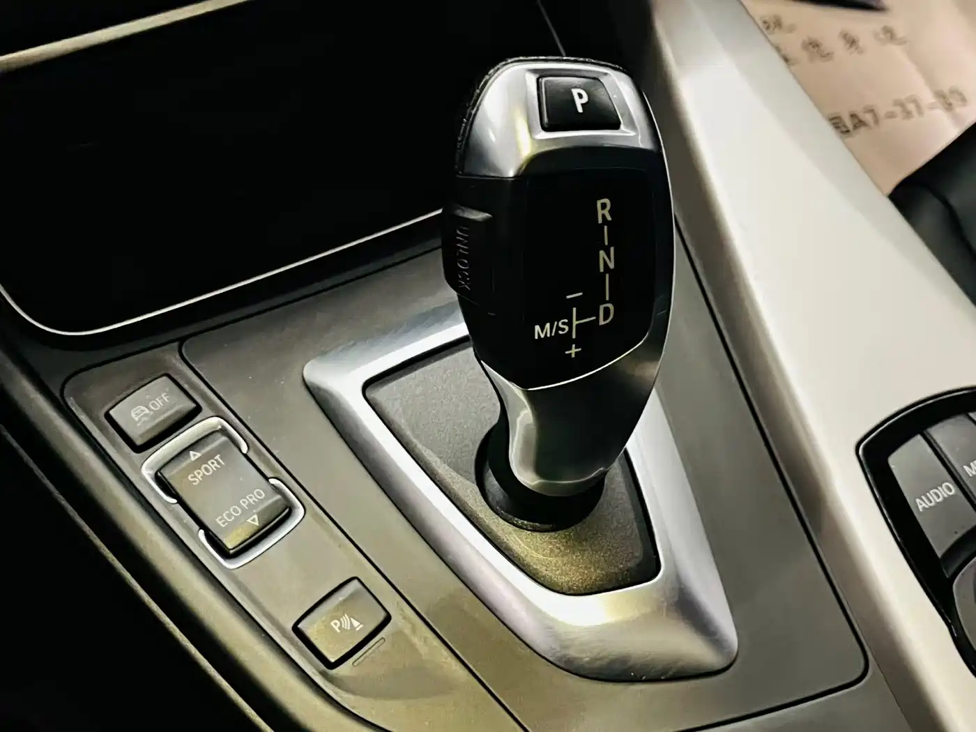 BMW 3 Series 2014 320Li Fashion фото 20