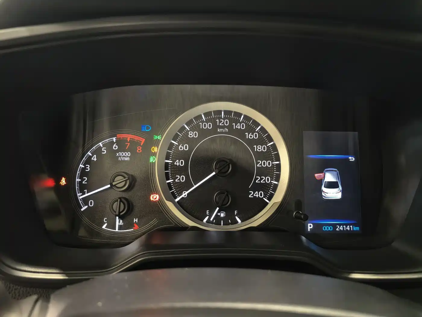 Toyota Corolla 2023 1.2T Elite Edition фото 2