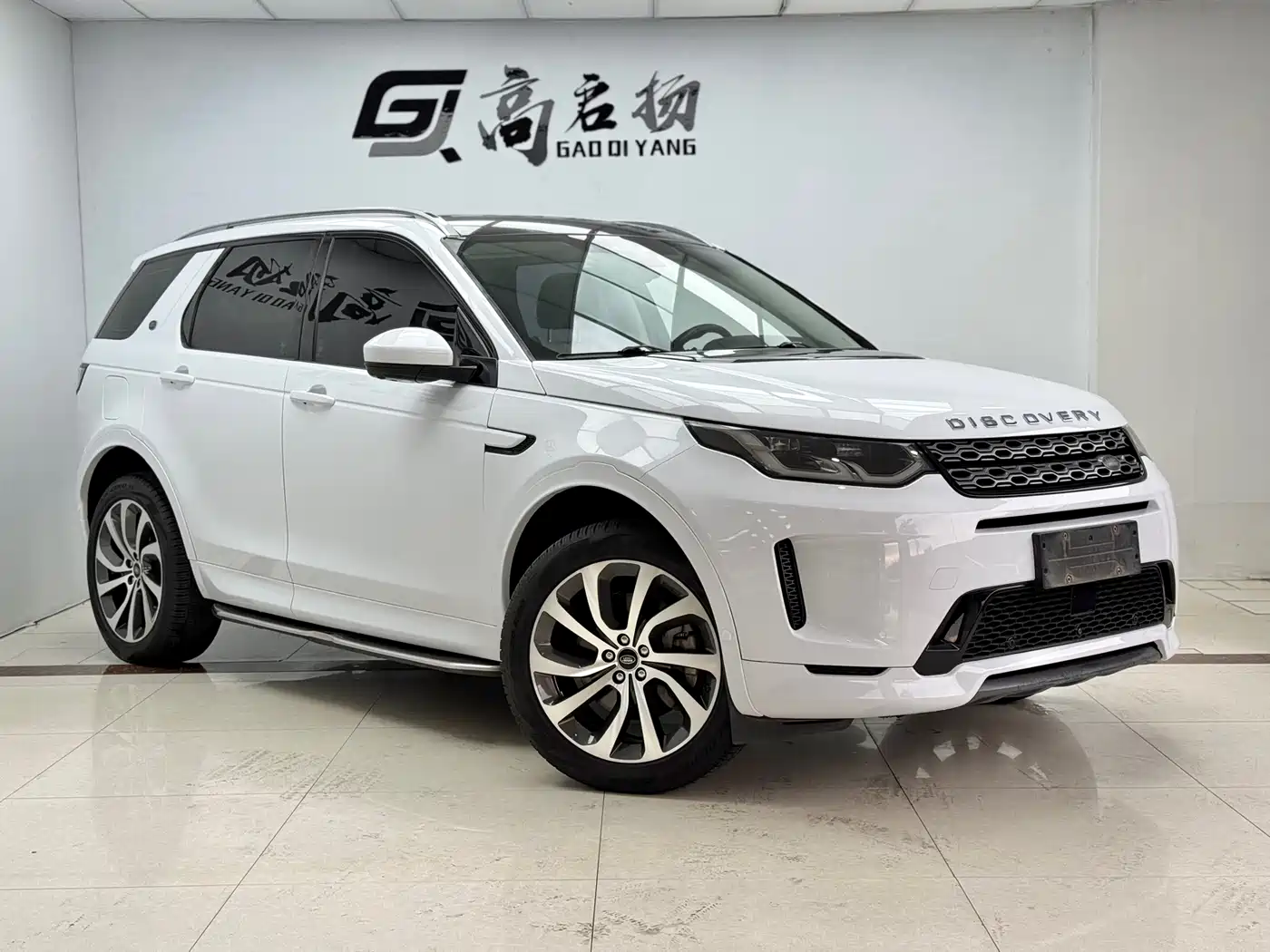Land Rover Discovery Sport 2020 249PS R-Dynamic Performance Tech 7-seater фото 3