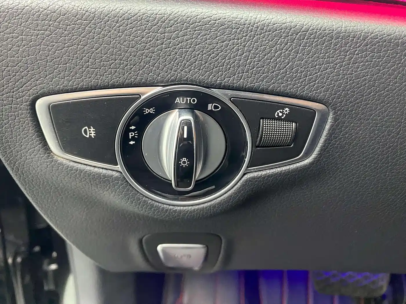 Mercedes-Benz E-Class 2018 Facelift E 300 L Sport Fashion фото 22