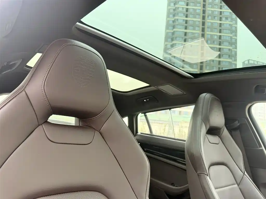 PORSCHE PANAMERA NEW ENERGY