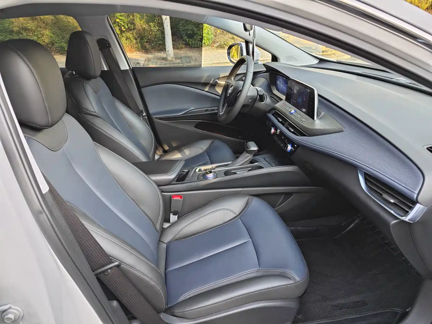 Фото 19 - Buick Velite 6