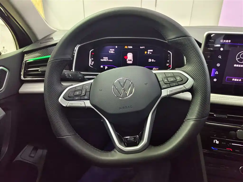 Volkswagen Tiguan L 2024 Outstanding 330TSI Auto 2WD R-Line Dragon Glory Edition фото 14