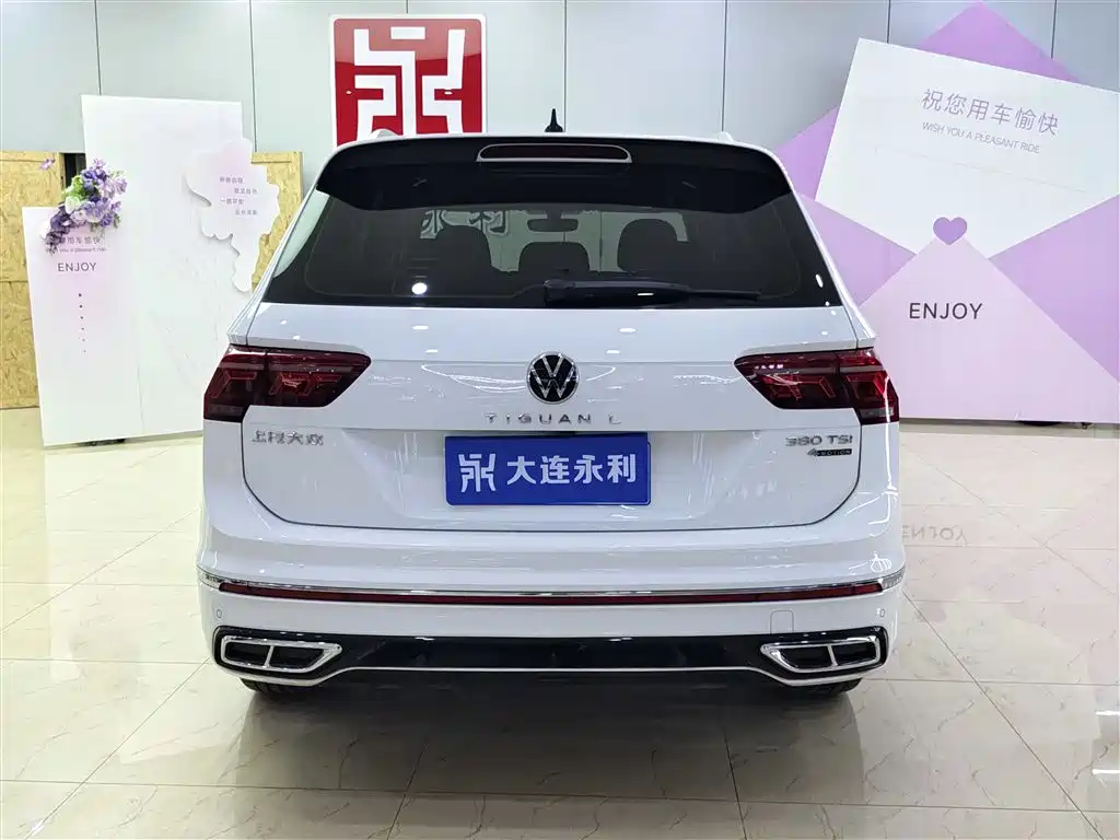 Volkswagen Tiguan L 2022 380TSI Automatic 4WD R-Line Cross Edition 7-Seater фото 5