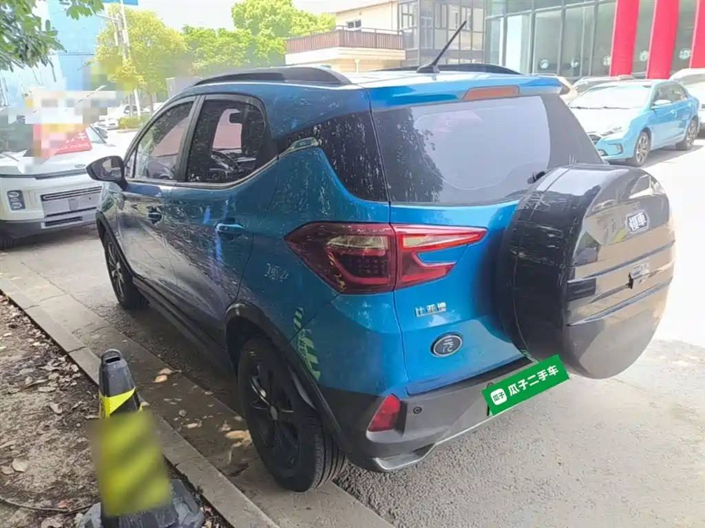 BYD Yuan New Energy 2019 EV360 Smart Connect Premium Edition фото 5