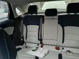 Фото 8 - Geely Preface