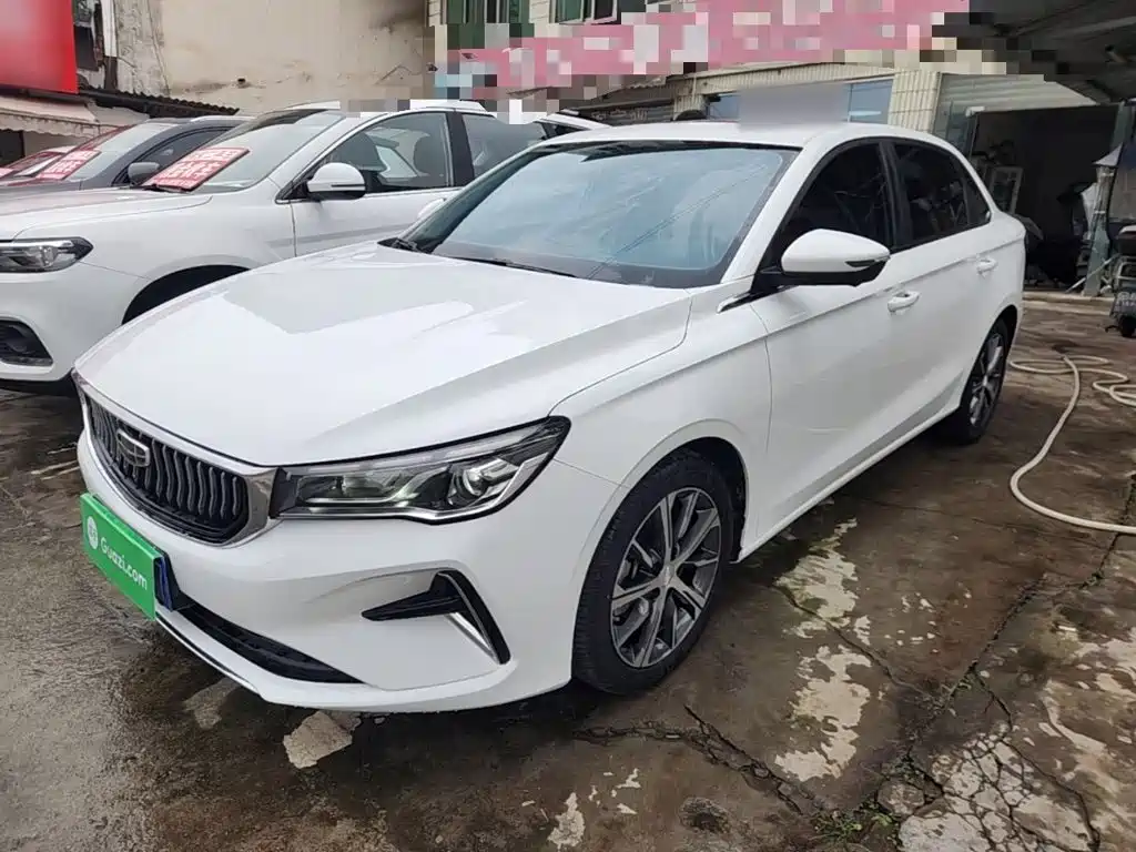 Geely Emgrand 2023 — пригон из Китая