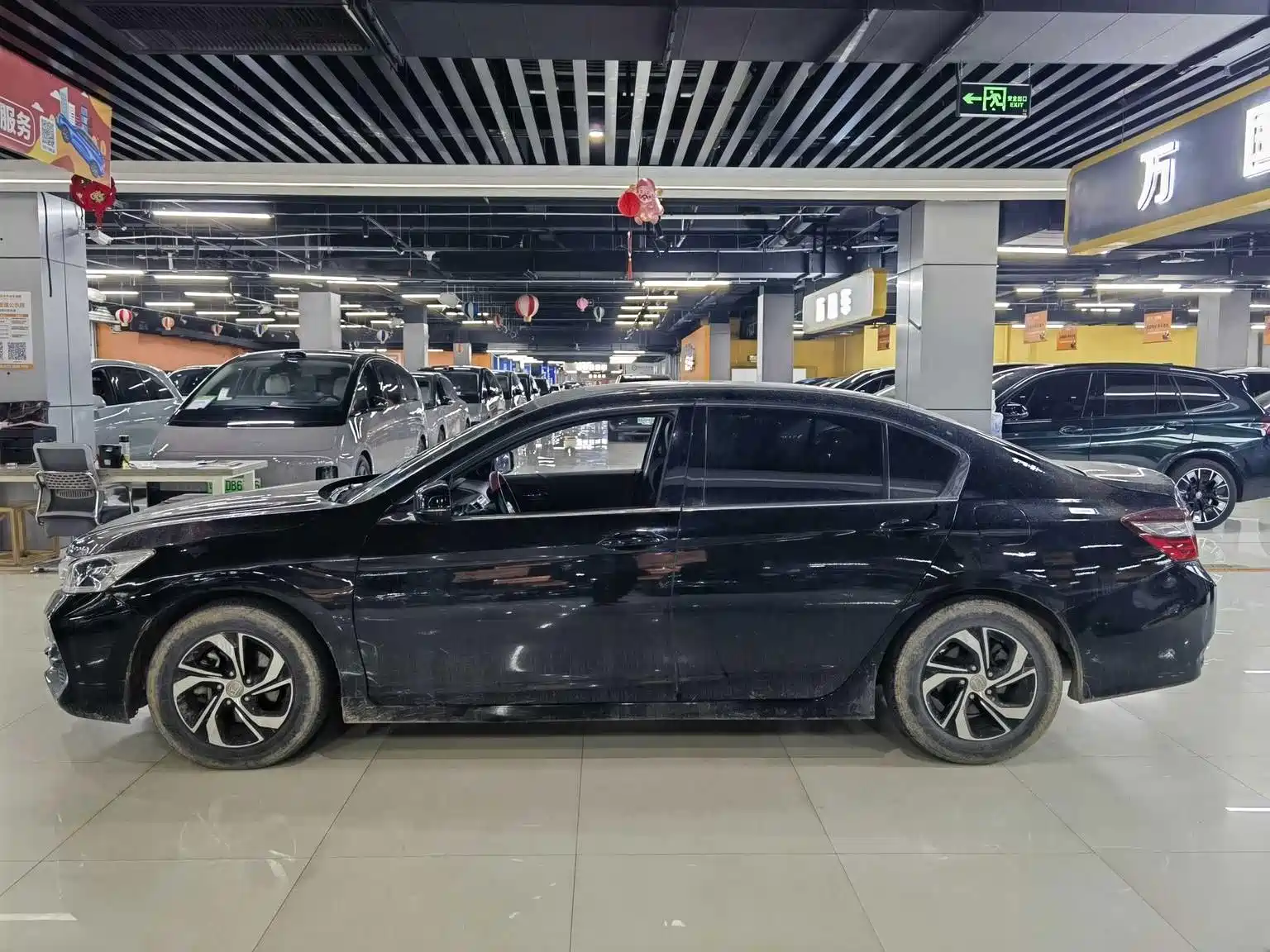 Photo 3 - Honda Accord