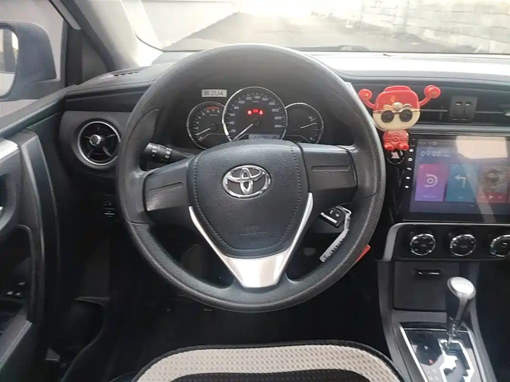 Toyota Corolla 2017 Facelift 1.2T S-CVT GL фото 11