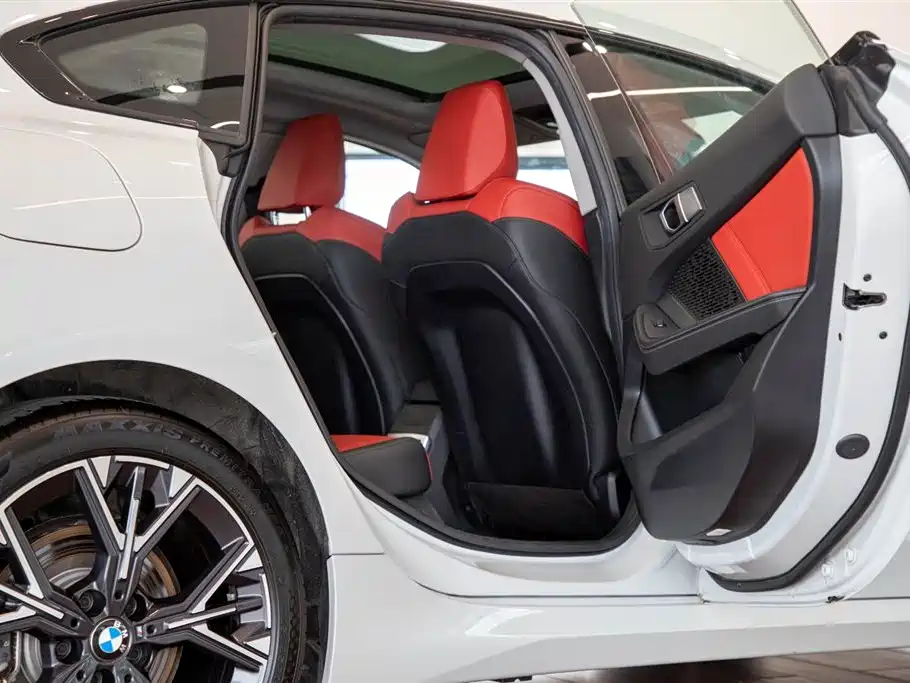 BMW 2 Series 2025 2025 225L M Sport Package