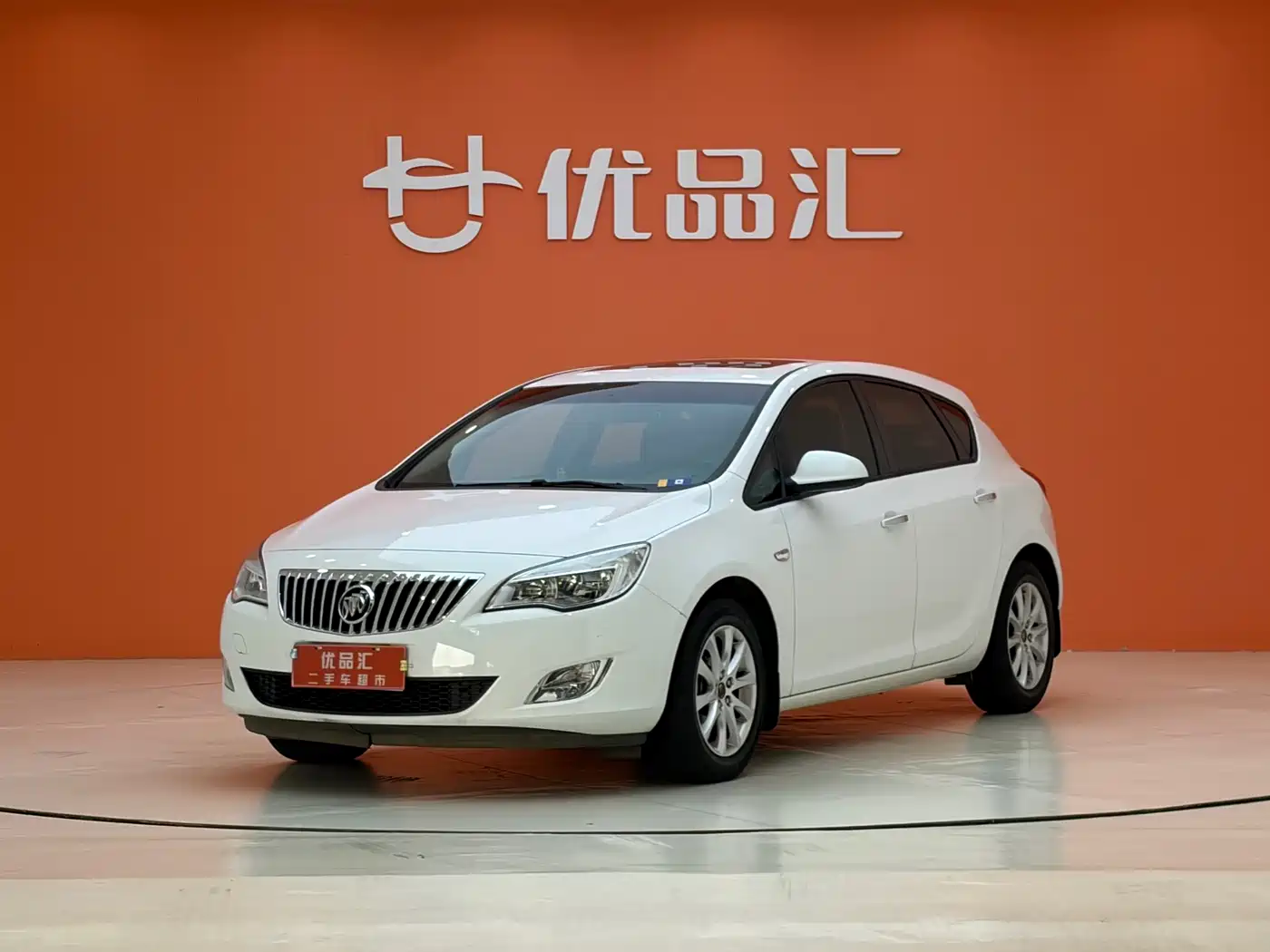 Buick Excelle 2014 XT 1.6L Automatic Fashion