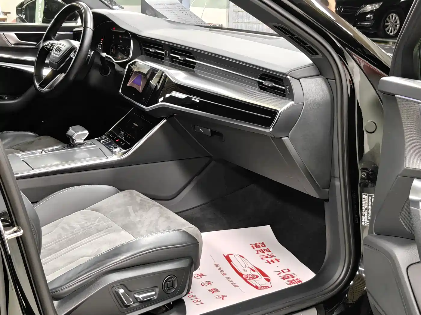 Audi A6L 2023 45 TFSI Premium Selection Elegance фото 17