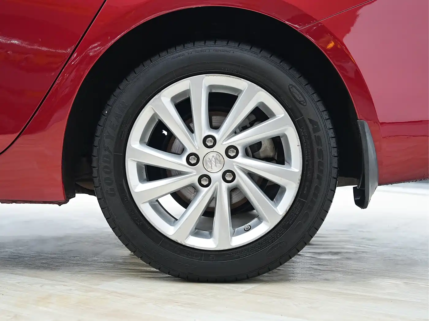 Buick Verano 2015 Sedan 15S Automatic Leading фото 9
