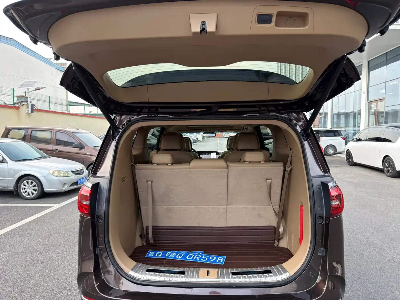 Buick GL8 2021 ES Landlord 653T Smart Flagship фото 17