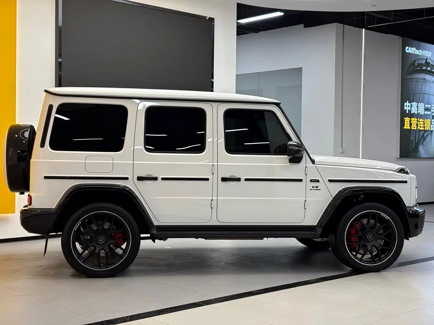 Mercedes-Benz G-Class AMG 2025 AMG G 63 фото 4