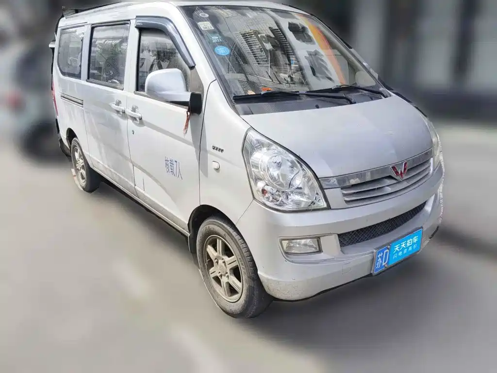 Wuling Motors Wuling Rongguang 2019 2019 1.5L S standard model