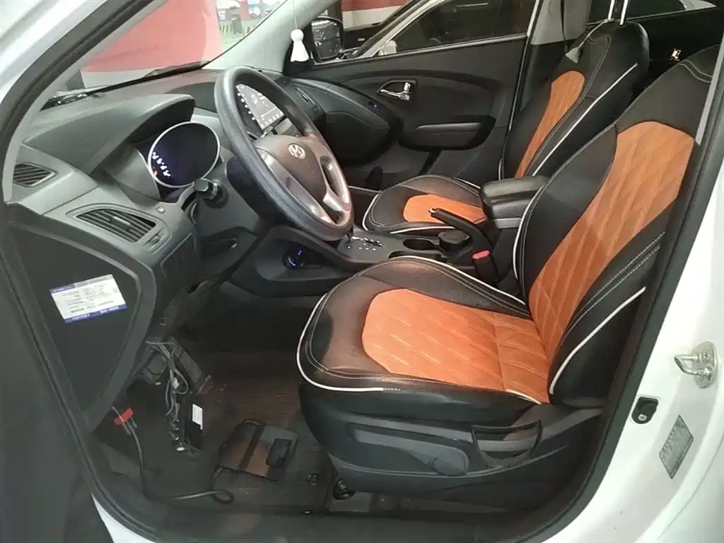 Hyundai Beijing Hyundai ix35 2015 2.0L Automatic 2WD Comfort China V фото 15