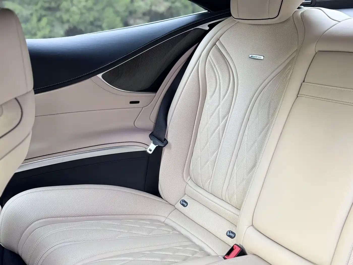 Mercedes-Benz S-Class AMG 2015 AMG S 63 4MATIC Coupe фото 11
