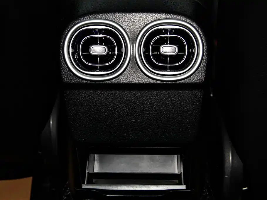 Mercedes-Benz C-Class 2025 C 260 L Sport Edition фото 22