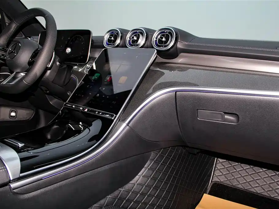 Mercedes-Benz C-Class 2025 C 260 L Sport Edition фото 24