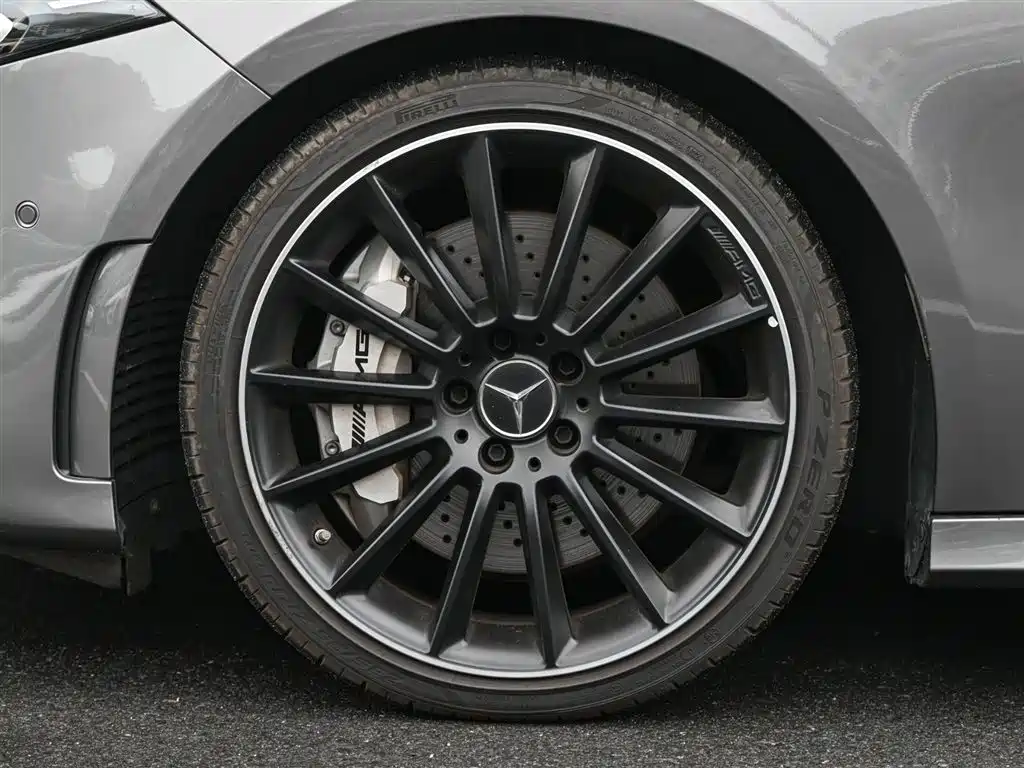 Mercedes-Benz A-Class AMG 2023 Model Year AMG A 35 L 4MATIC фото 7