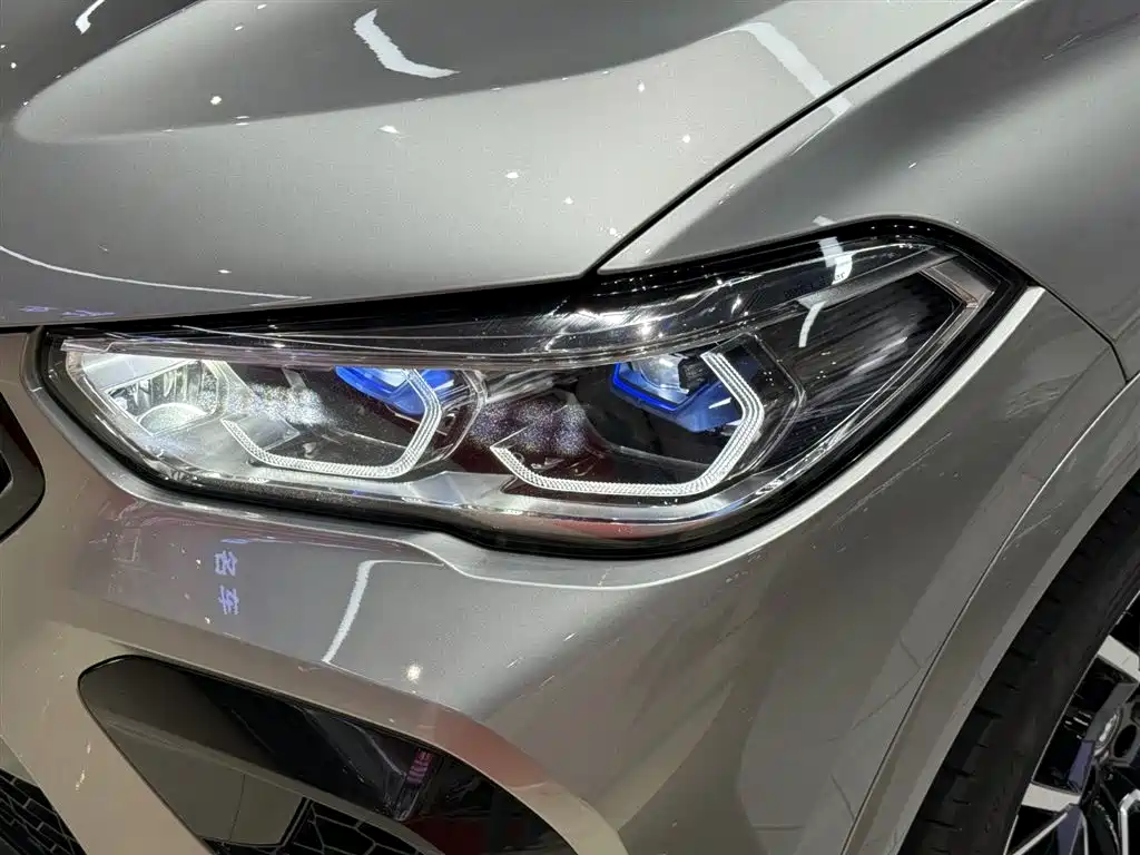 BMW X6M