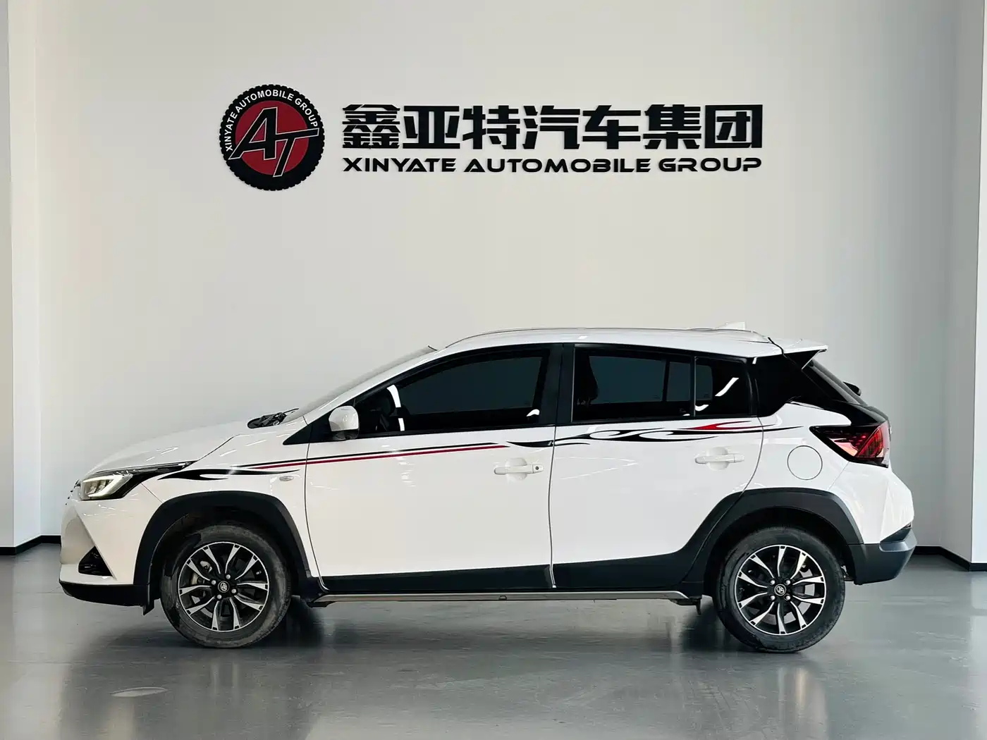 Toyota YARiS L Zhi Xuan 2020 Zhi Xuan X 1.5L CVT Leading фото 5