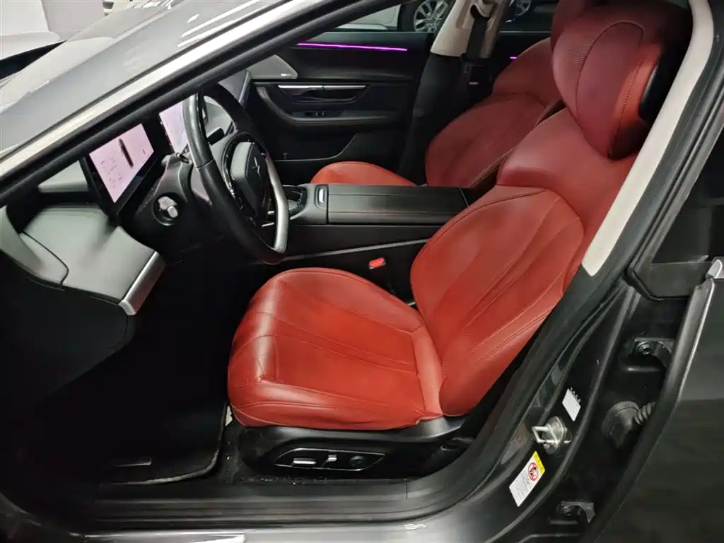 XIAOPENG P7