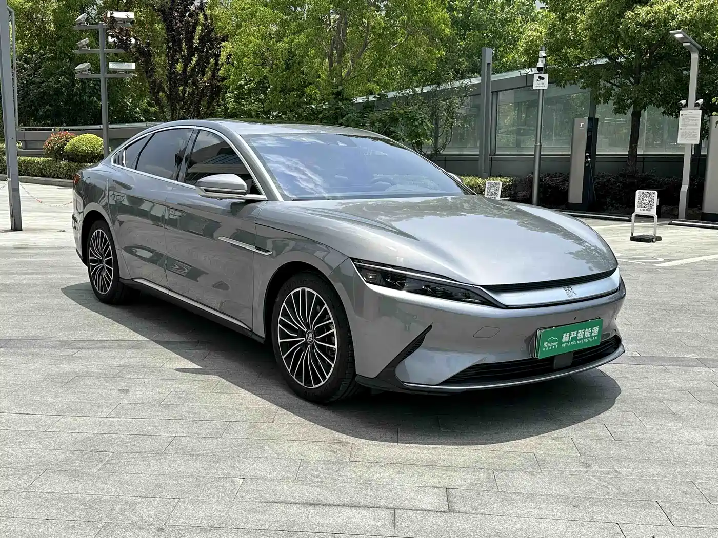 BYD Han 2020 EV Extended Range Luxury
