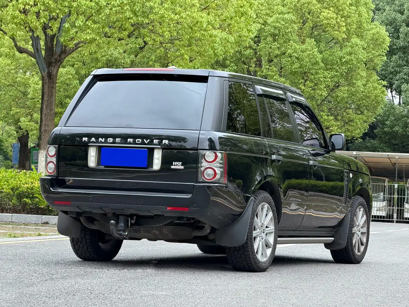 Land Rover Range Rover 2011 5.0 NA V8 HSE фото 6