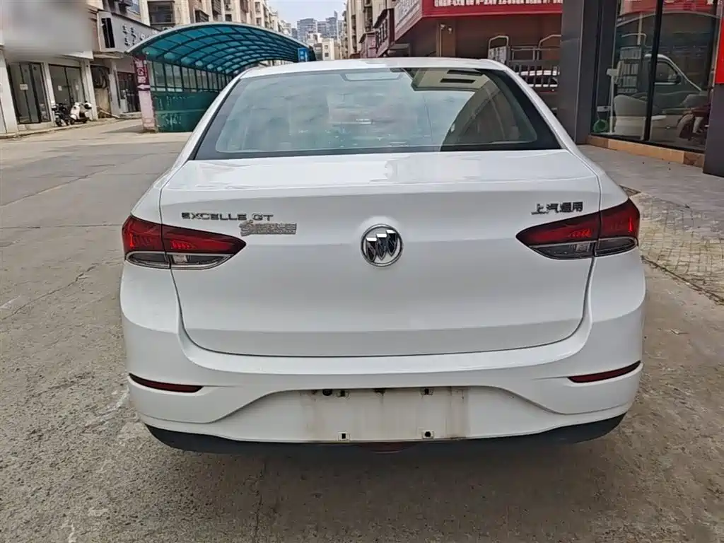 Buick Excelle 2021 Exemplar 1.5L Auto Progressive фото 6
