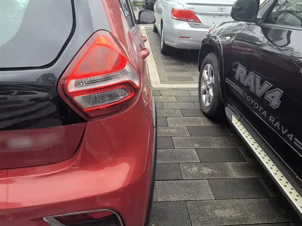 Geely Yuanjing X1 2018 2017 1.3L Auto Player Edition