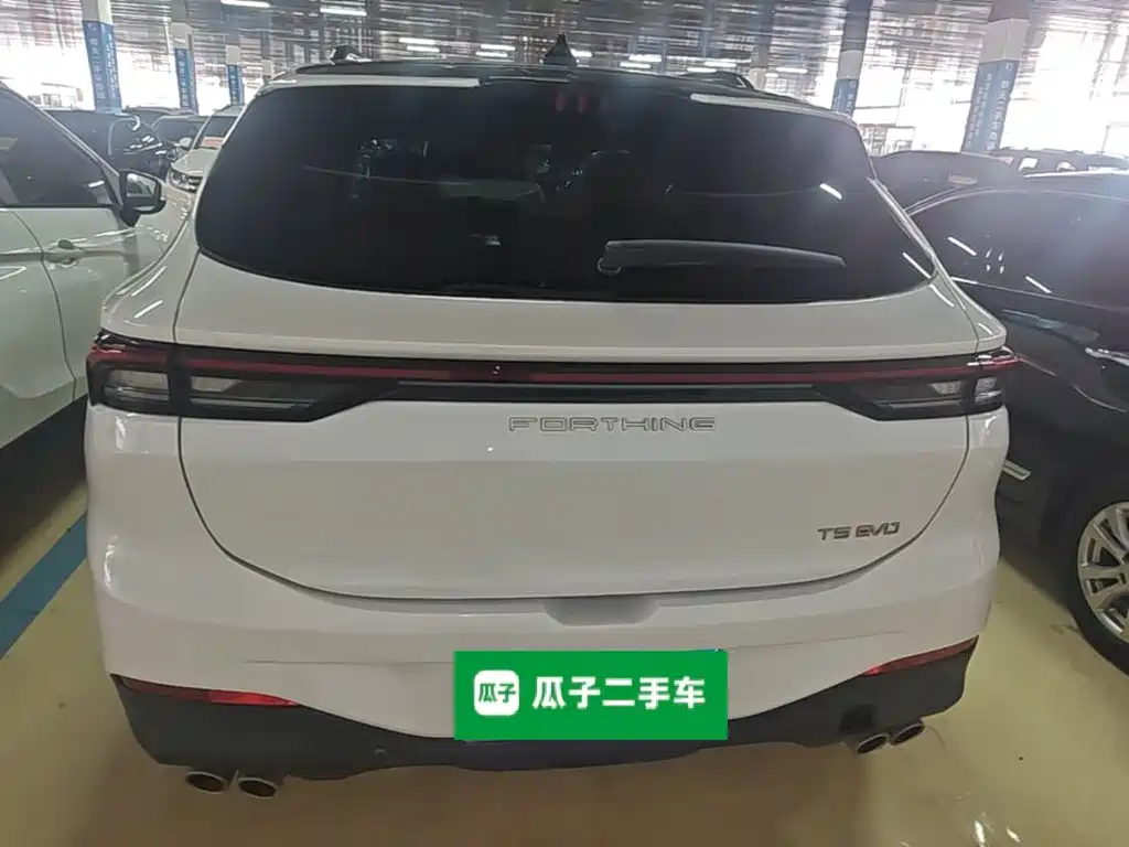 Dongfeng Fengxing Fengxing T5 EVO 2021 2021 1.5TD DCT Diamond Edition
