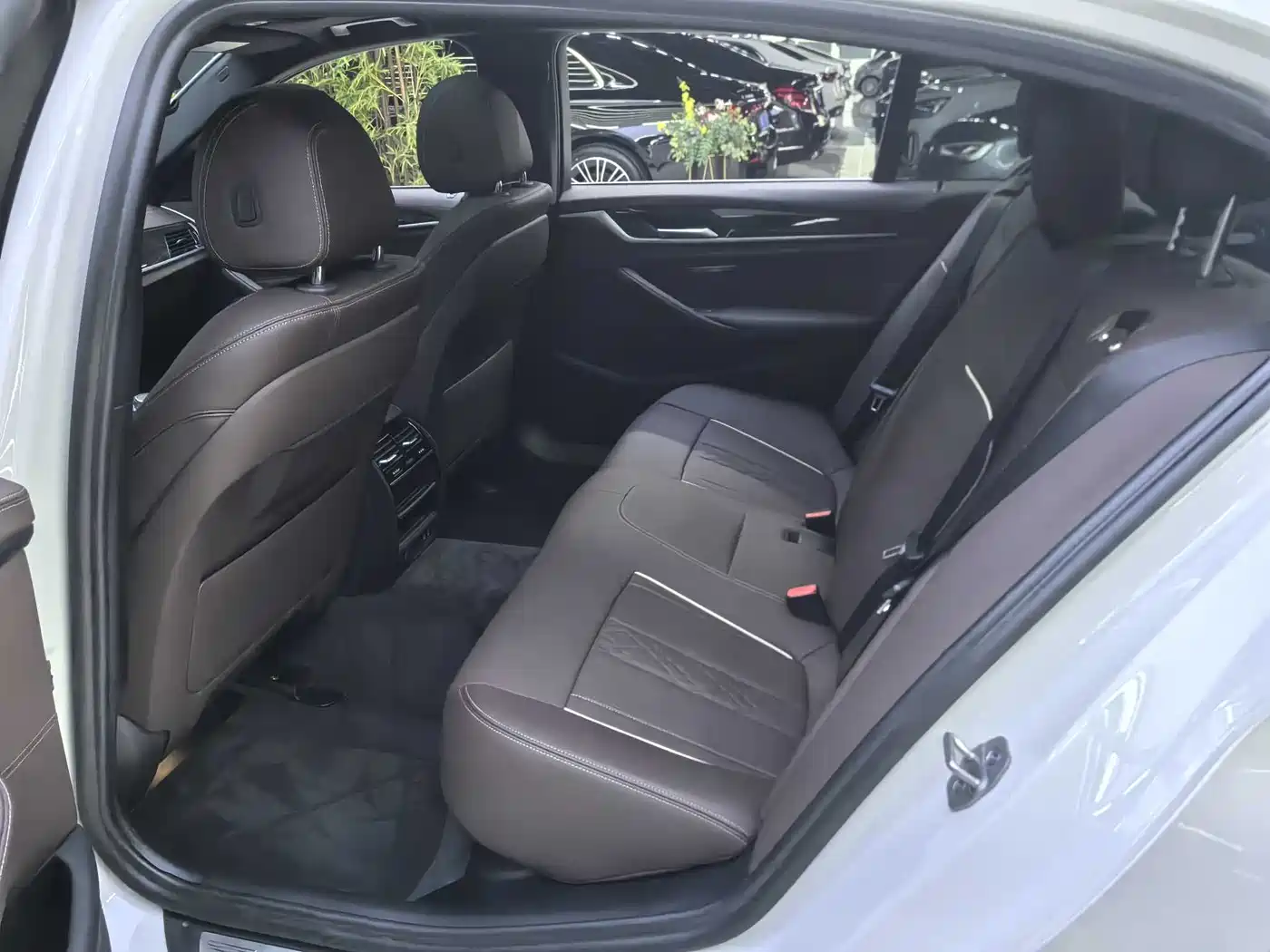 BMW 5 Series New Energy 2021 Facelift 535Le M Sport Package фото 17