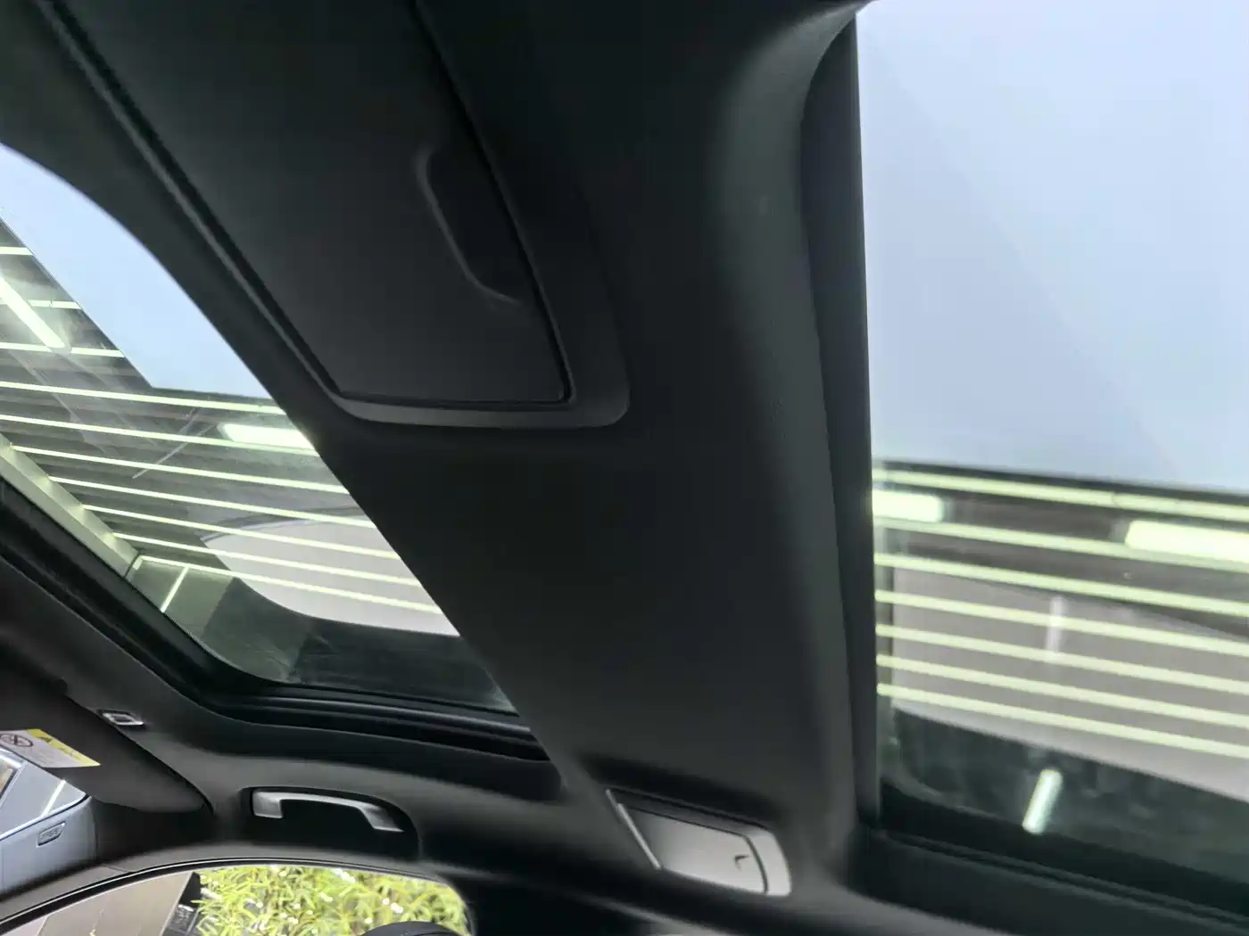 BMW 5 Series New Energy 2021 Facelift 535Le M Sport Package фото 12