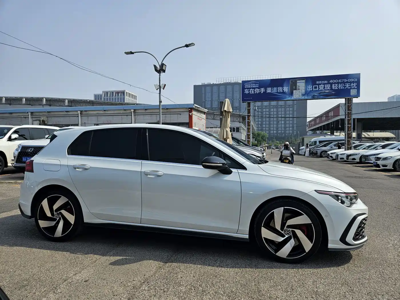 Volkswagen Golf GTI 2021 380TSI DSG GTI фото 6