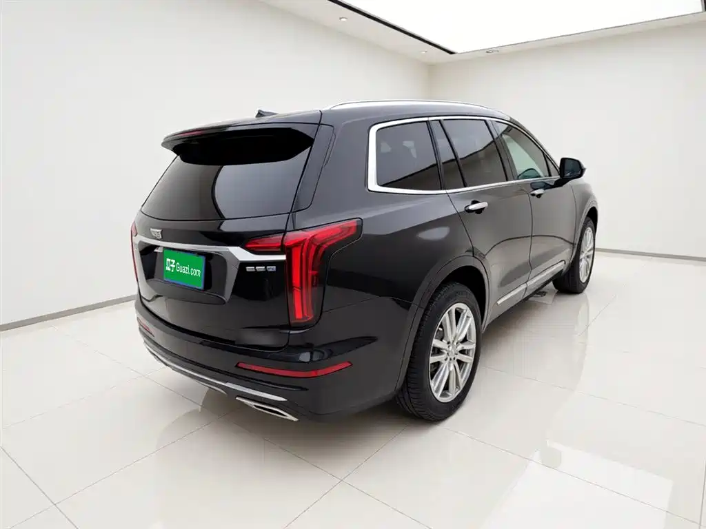 Cadillac XT6 2022 2.0T 7-Seater 4WD Luxury Edition фото 12