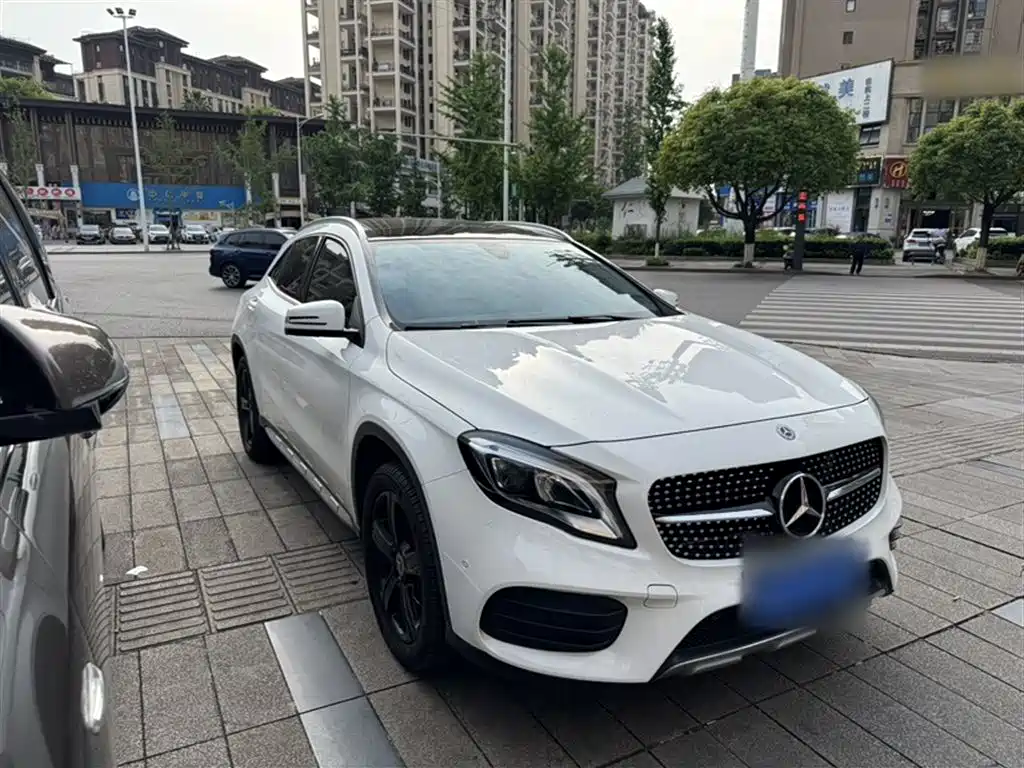 Mercedes-Benz GLA 2019 GLA 200 Fashion фото 6
