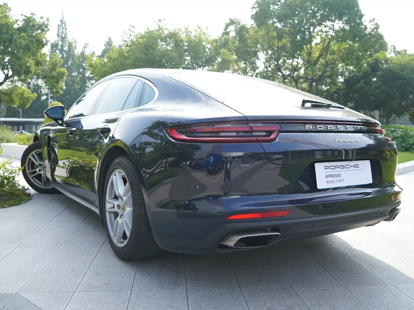 Porsche Panamera 2017 Panamera 3.0T фото 17
