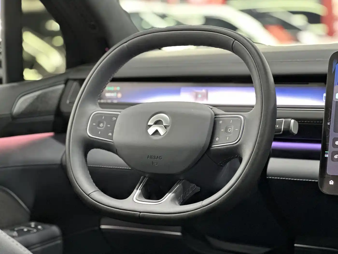 NIO ES8 2026 2025 Model 6-Seat Executive Luxury Edition