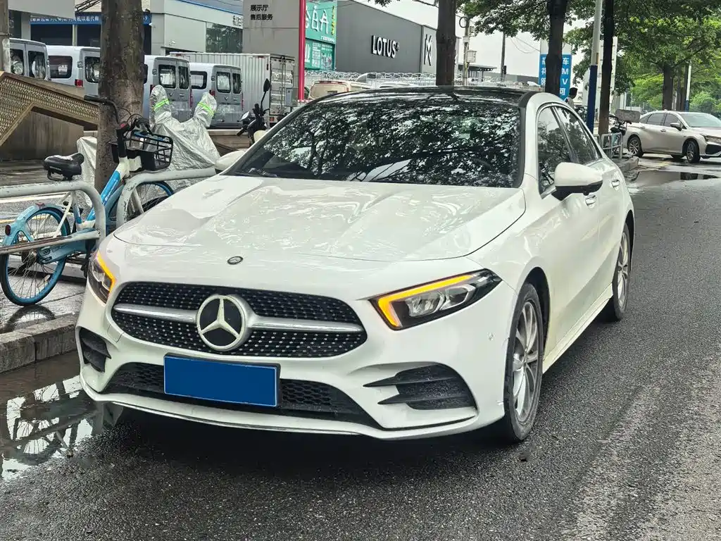 Mercedes-Benz A-Class 2019 A 200 L Sport Sedan