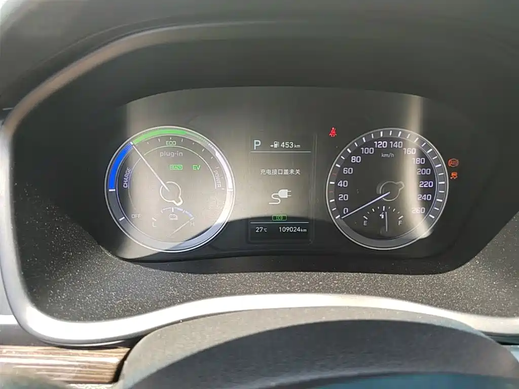 Hyundai Sonata Plug-in Hybrid 2018 2.0 PHE Smart Edition (China VI) фото 12