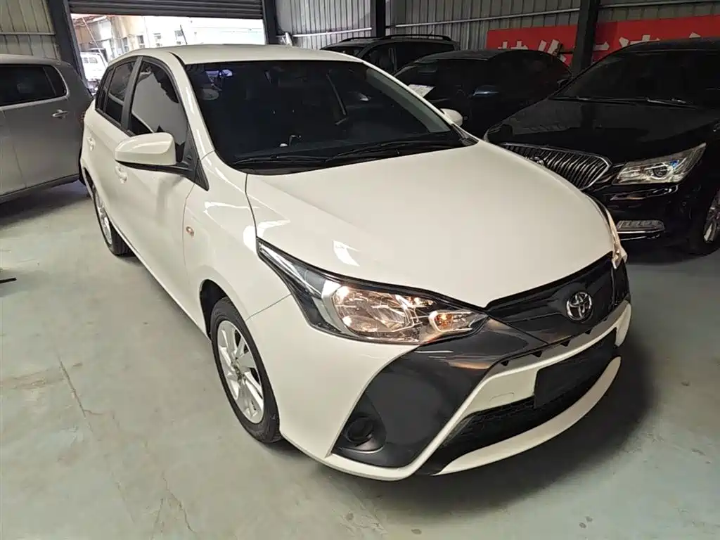 Toyota YARiS L Zhi Xuan 2016 Facelift 1.5E CVT Charming Edition фото 4