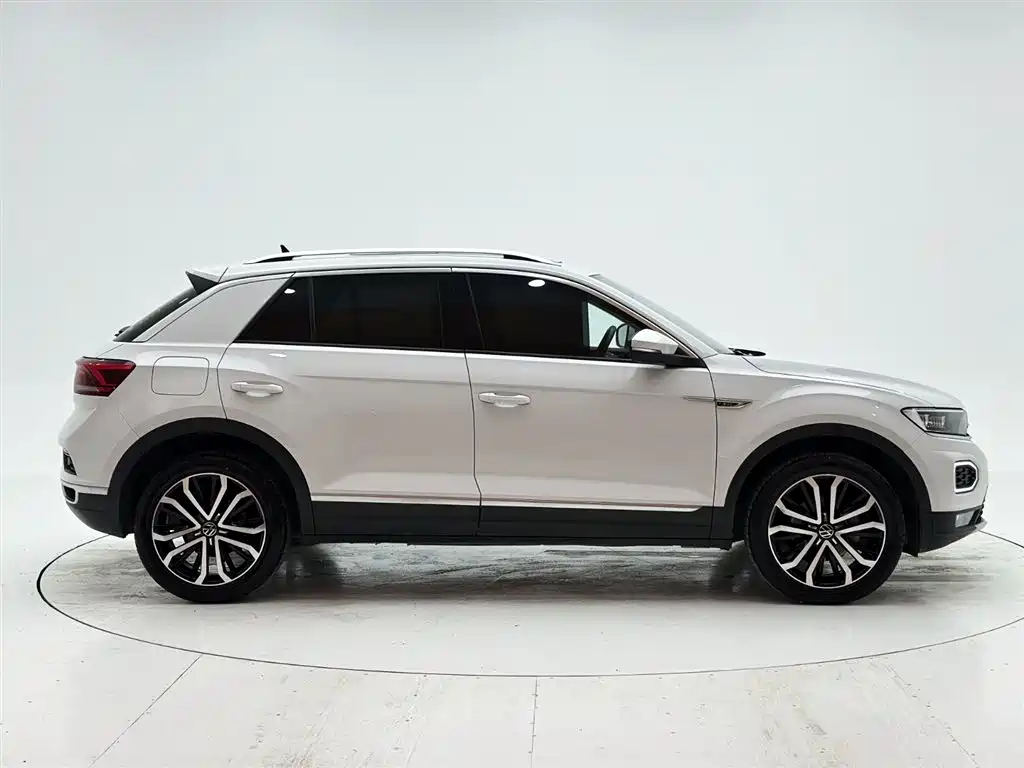Volkswagen T-ROC 2021 280TSI DSG 2WD Comfort Connected фото 9