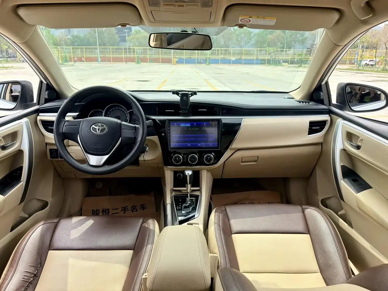 Toyota Corolla 2017 1.6L CVT GL фото 10